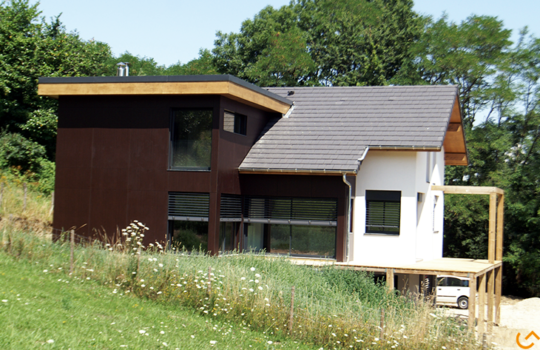 Construction d'une maison individuelle sur un terrain en pente à Vétraz Monthoux